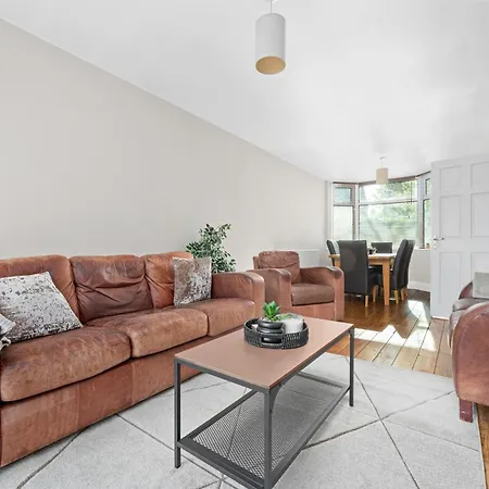 Fantastic, Modern 3 Bedroom House Manchester Exterior foto