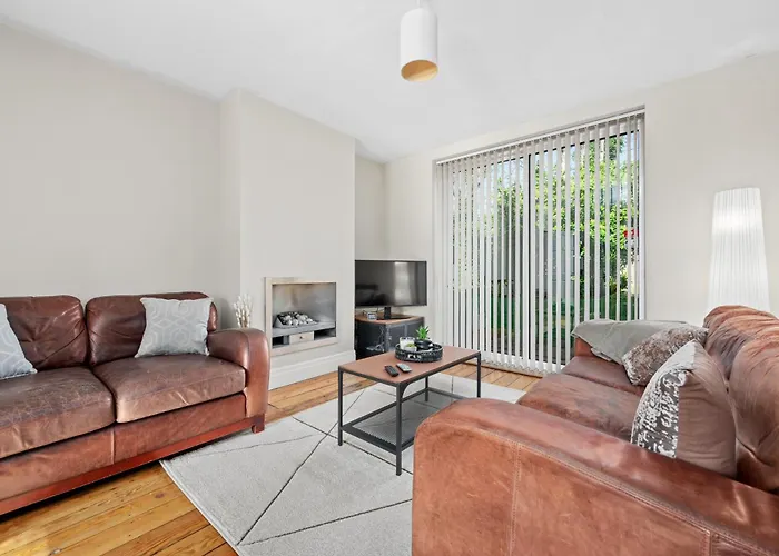 Fantastic, Modern 3 Bedroom House