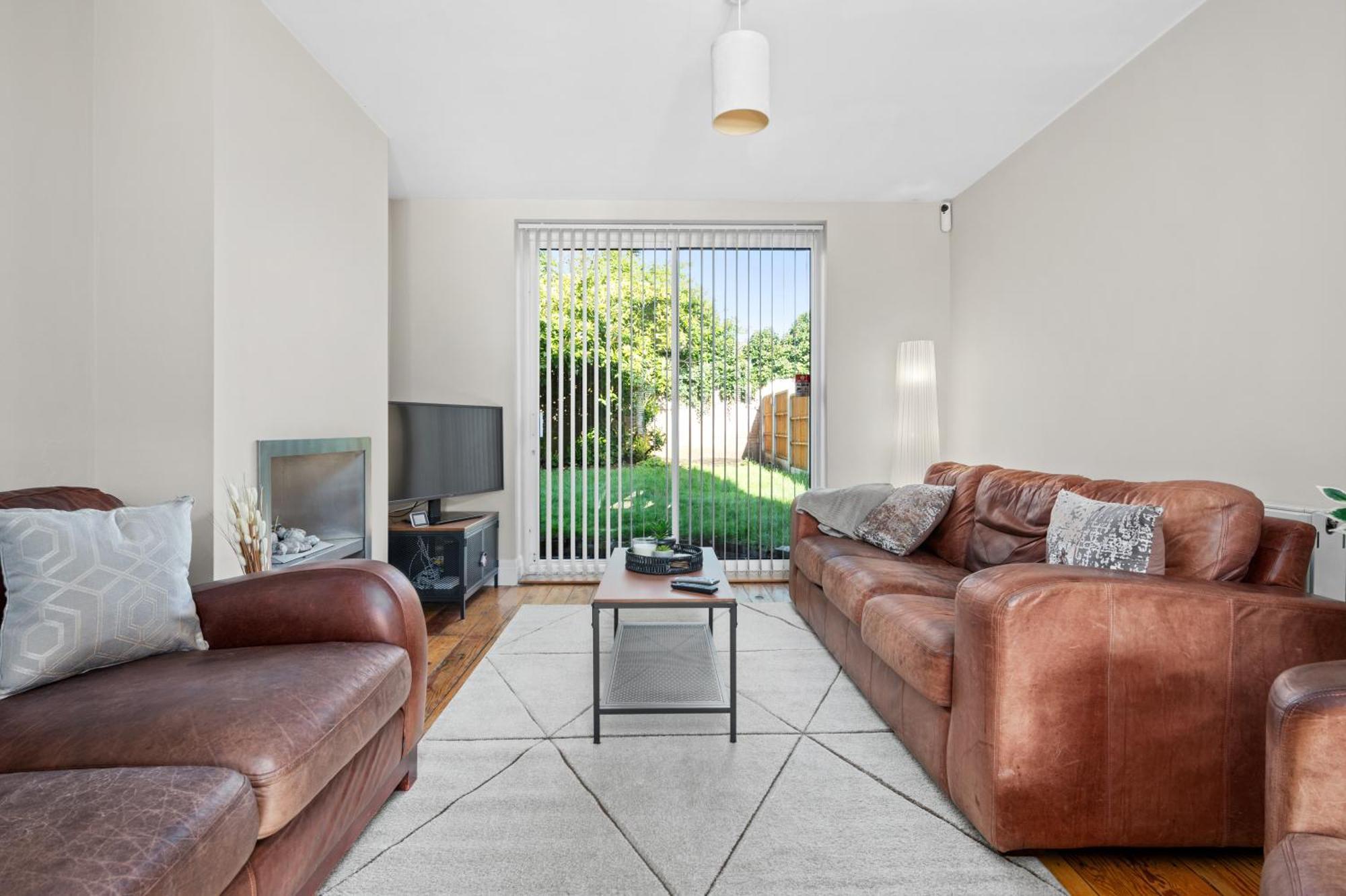 Fantastic, Modern 3 Bedroom House Ferienhaus Manchester